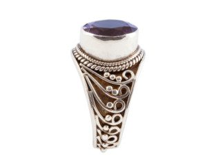 Nepalese zilveren ring met amethist