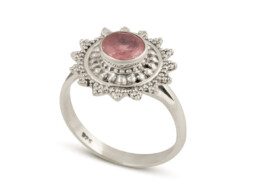 Zilveren Indiase ring met roze toermalijn