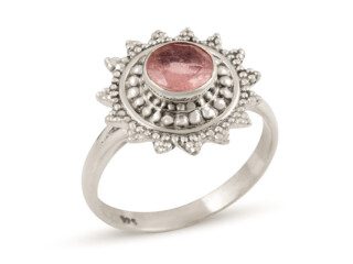 Zilveren Indiase ring met roze toermalijn